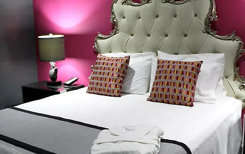 Otel Vu Guesthouse Louisville